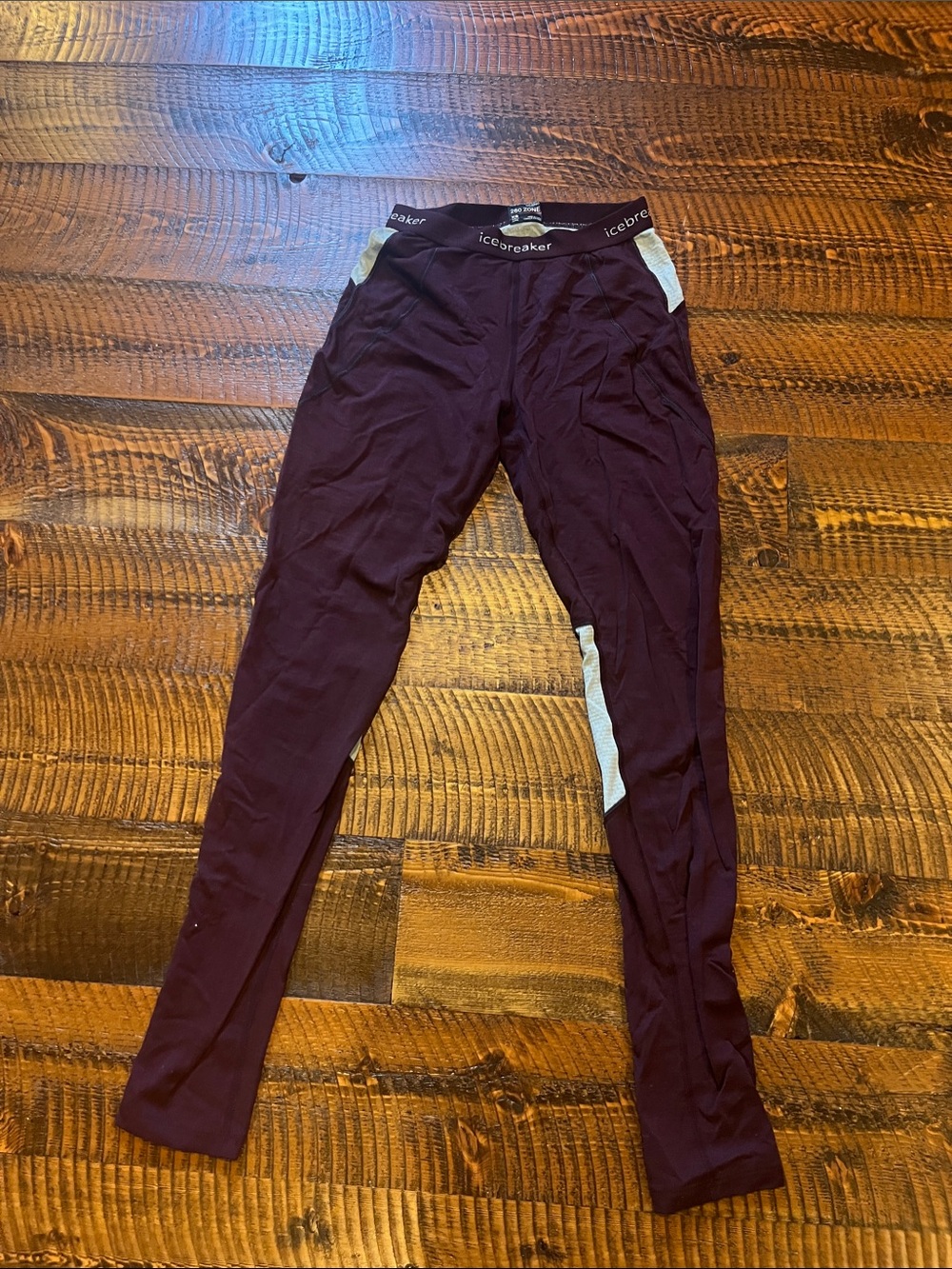 Icebreaker 260 Zone Merino Wool Maroon Leggings with Light Gray Panels